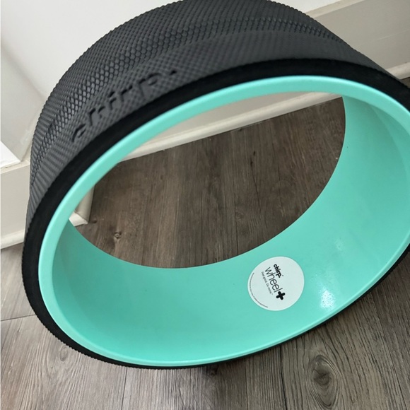 Chirp Wheel+ Foam Roller - Black and Blue - Picture 3 of 3